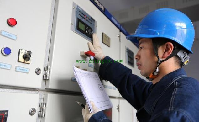 真空断路器的操作过电压 